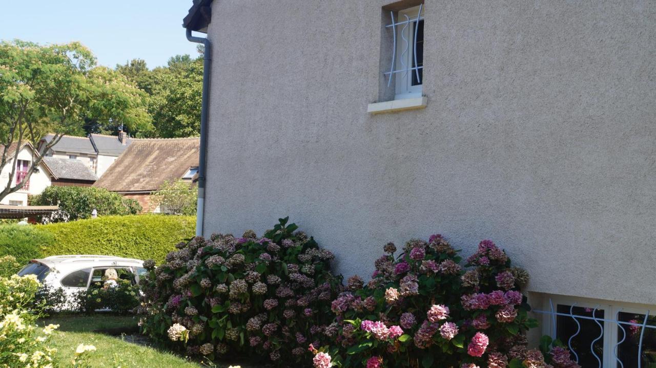 La Loumas Villa Charge Exterior photo