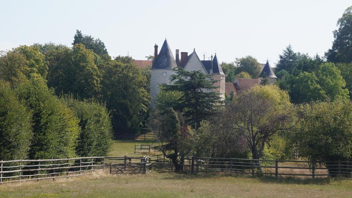 La Loumas Villa Charge Exterior photo